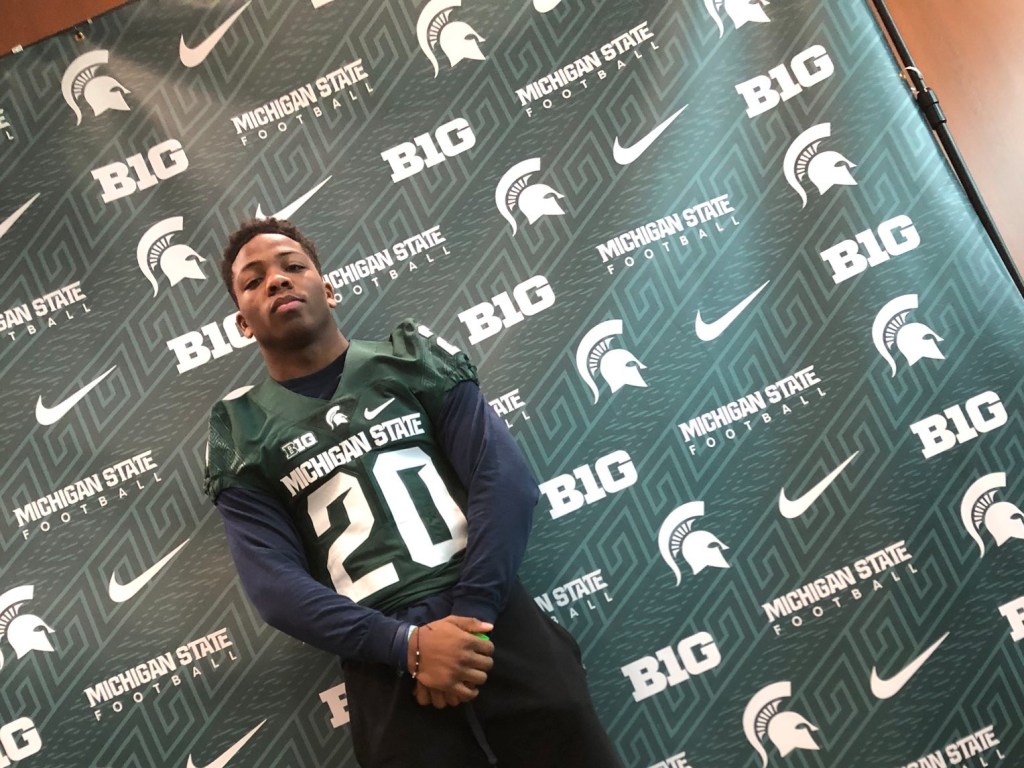 Big Ten and MAC schools host Chicago area&nbsp;RB